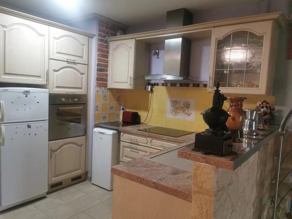 TRES BEAU DUPLEX T3 AVEC TERRASSE LORGUES
