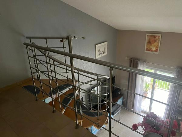 TRES BEAU DUPLEX T3 AVEC TERRASSE LORGUES