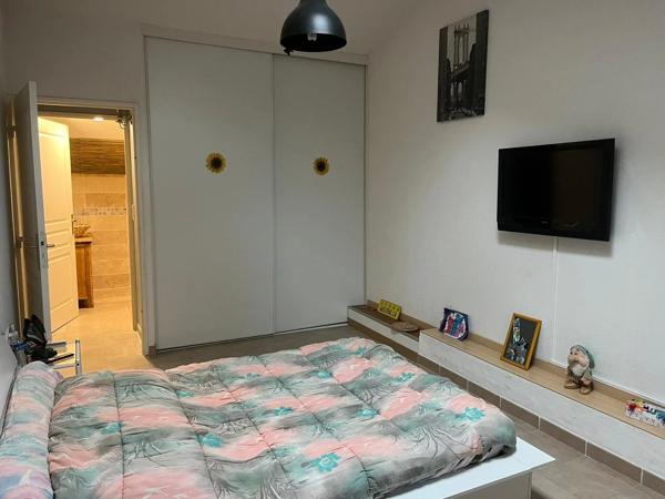 TRES BEAU DUPLEX T3 AVEC TERRASSE LORGUES