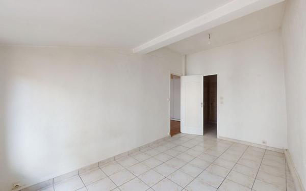 Appartement à vendre    2 pièces • 46,71 m2 Lyon 4