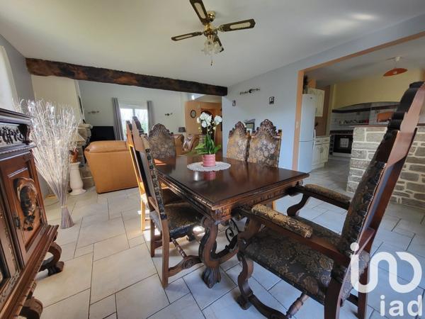 Maison de village 6 pièces de 139 m² à Péaule (56130)