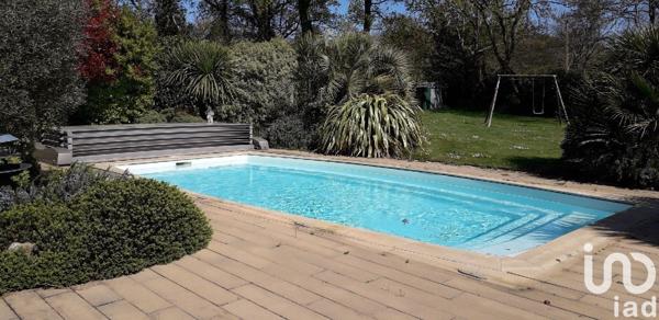 Maison de village 6 pièces de 139 m² à Péaule (56130)