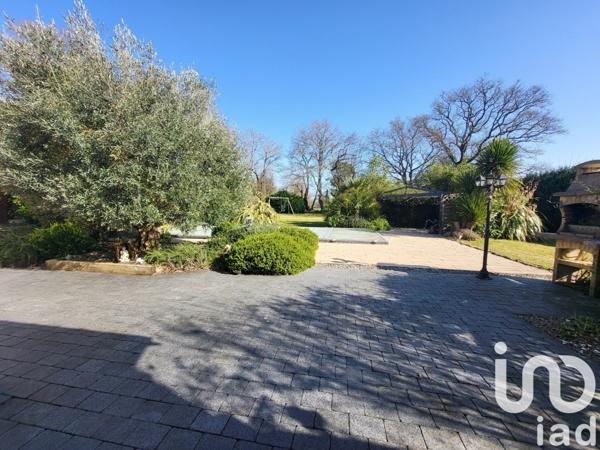 Maison de village 6 pièces de 139 m² à Péaule (56130)