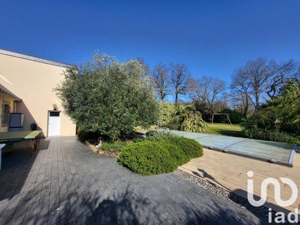 Maison de village 6 pièces de 139 m² à Péaule (56130)