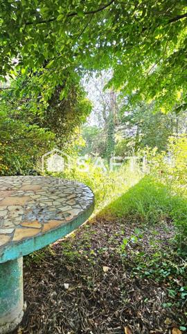 LANDRESSE - TERRAIN DE LOISIR – ENVIRON 13 ARES + 2 abris