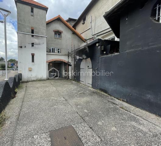 Immeuble mixte de 348 m²