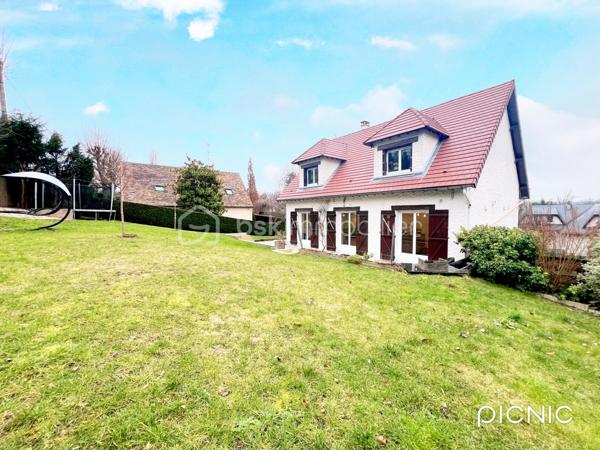 Maison traditionnelle de 147,20 m²