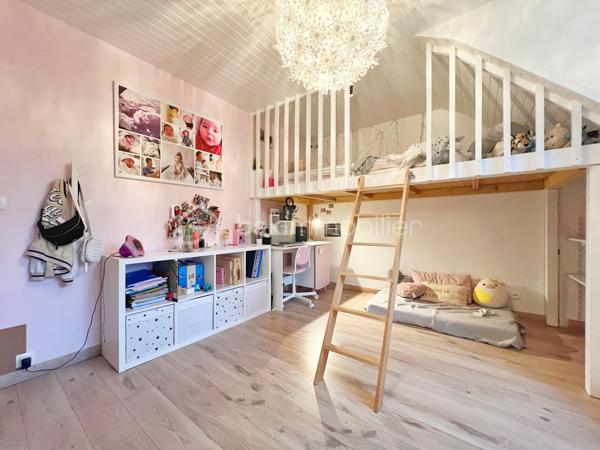 Maison traditionnelle de 147,20 m²