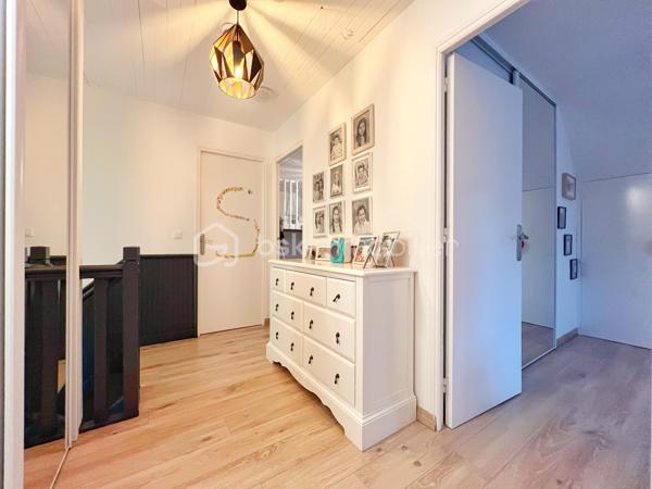 Maison traditionnelle de 147,20 m²