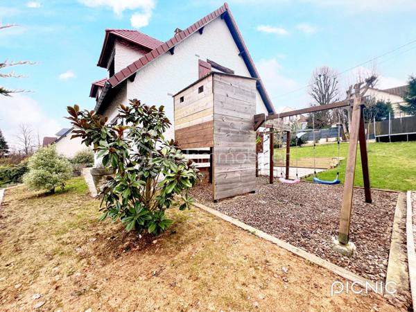 Maison traditionnelle de 147,20 m²