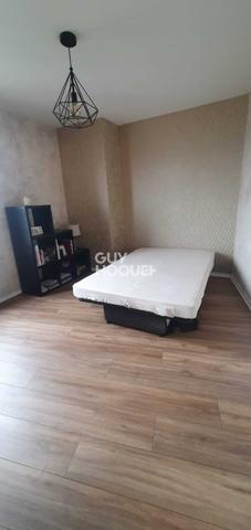 HENRIVILLE - APPARTEMENT DE TYPE 3 D'ENVIRON 78M² À PROXIMITÉ DU CENTRE-VILLE