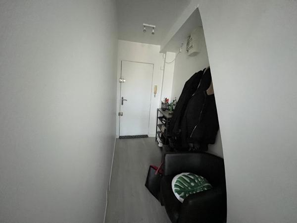 Appartement à vendre |  Marines |  2 pièces | 32 m²