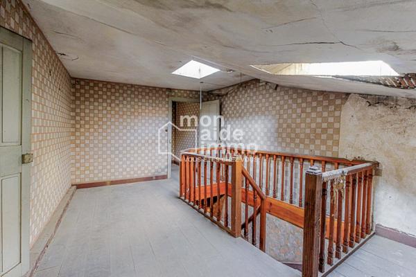 Maison de ville à diviser 137m2 -6 pièces-