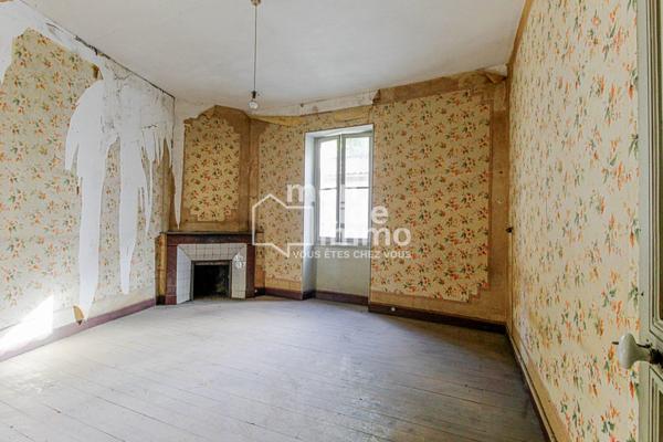 Maison de ville à diviser 137m2 -6 pièces-