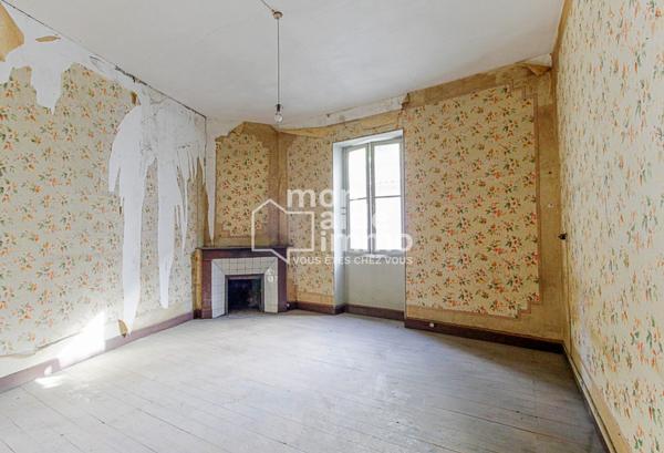 Maison de ville à diviser 137m2 -6 pièces-