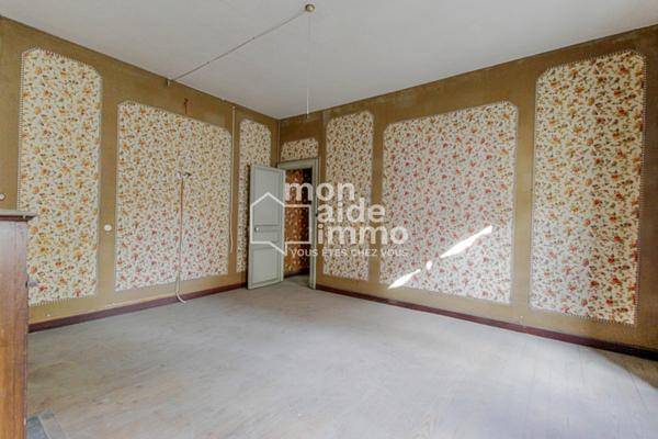 Maison de ville à diviser 137m2 -6 pièces-