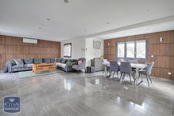 Maison à vendre 10 pièces 210m²