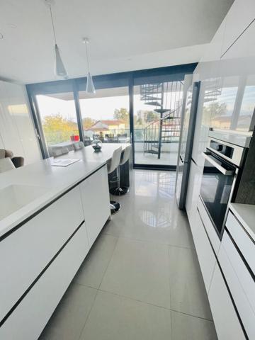 APPARTEMENT D’EXCEPTION À MANDELIEU-LA-NAPOULE (SECTEUR DU COTTAGE)