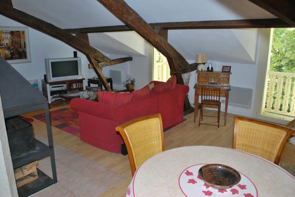 Immeuble à vendre    38 pièces •  Eugénie-les-Bains