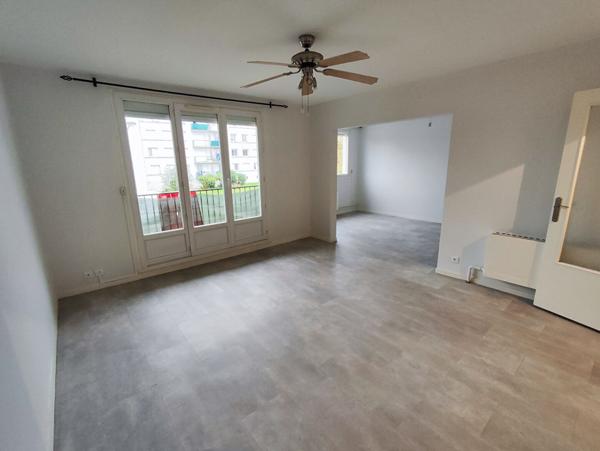 Appartement Chambray -lès -Tours 4 pièce(s) 82.16 m2