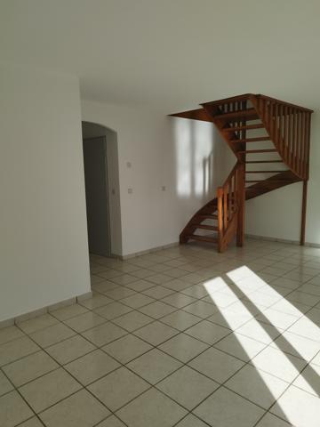 VILLA T4 TREBES