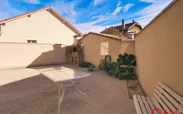 Maison à vendre    8 pièces •  Le Pontet