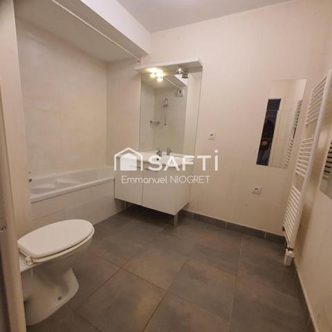 Superbe T2 45 m2 de 2013 avec terrasse et garage