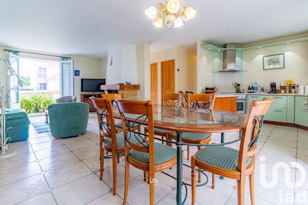 Maison à vendre 6 pièces 150 m² Les Clayes-sous-Bois