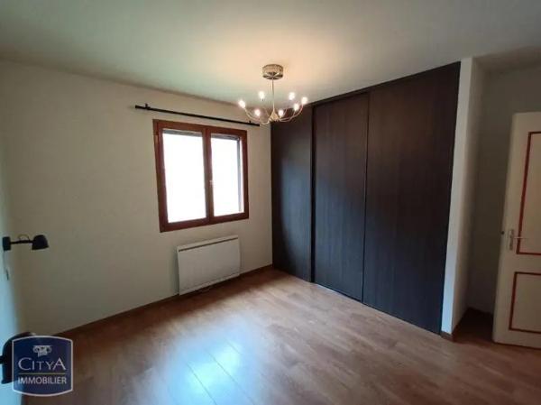 Maison à louer 4 pièces 76.47m² Gignac (34150)