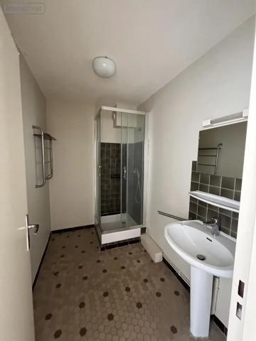 Location - Maison Pierrelatte 26700 1 pièce 39 m 2