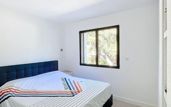 Maison à vendre    6 pièces •  Bandol