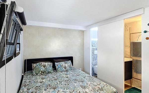 Maison à vendre    6 pièces •  Bandol