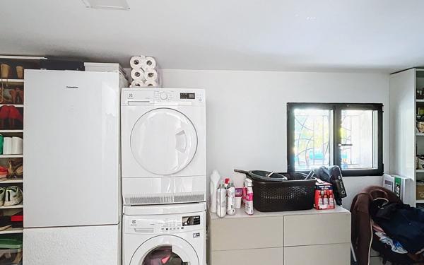 Maison à vendre    6 pièces •  Bandol