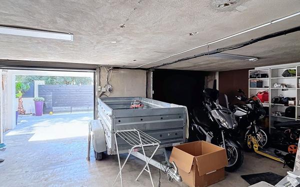 Maison à vendre    6 pièces •  Bandol