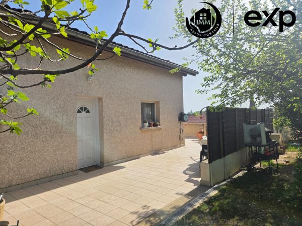 Villa exceptionnelle St Laurent de Mure