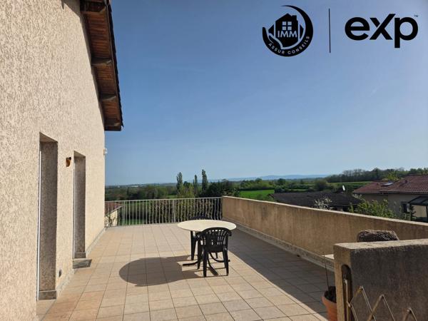Villa exceptionnelle St Laurent de Mure