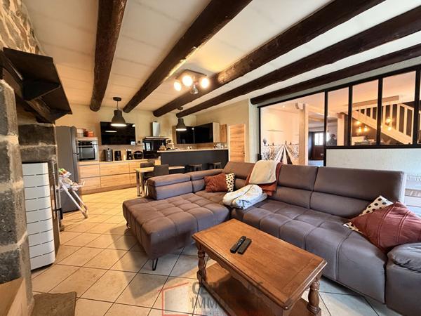 Maison 6 pièce(s) 4 chambre(s) 200 m²