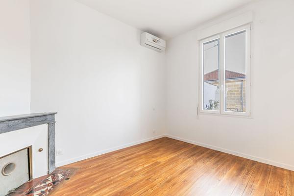 BARRIERE DE BEGLES MAISON 3 PIECES