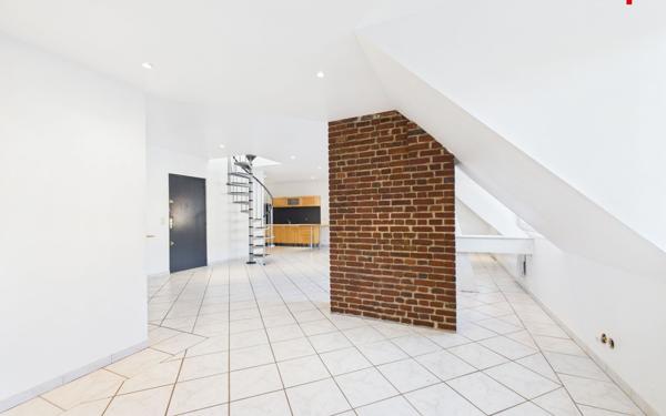 Appartement à vendre    4 pièces • 97,29 m2 Lisieux