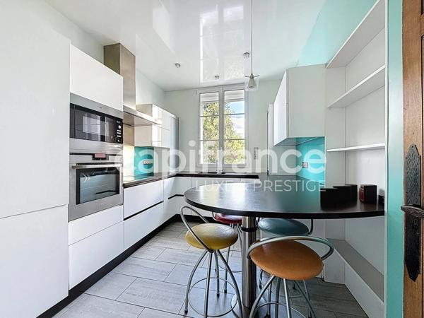 Maison Art Déco 180 m² 7 chambres, jardin et garage