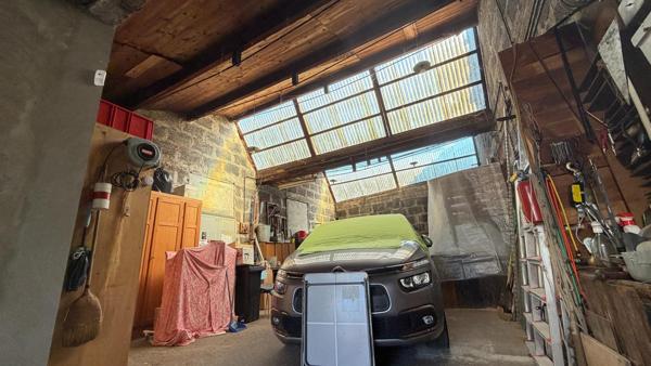 Maison d'habitation + hangar de 90 M2