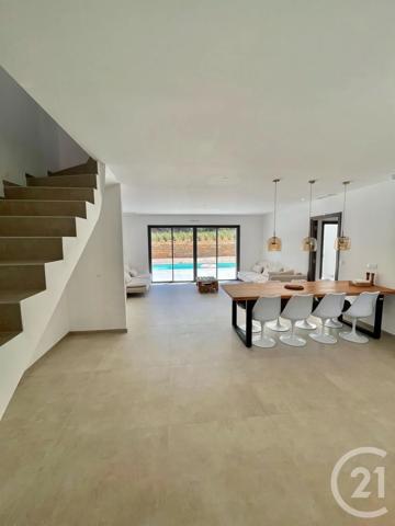 Maison à vendre  4 pièces - 98,92 m 2   ST CYR SUR MER  - 83