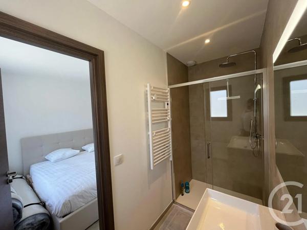 Maison à vendre  4 pièces - 98,92 m 2   ST CYR SUR MER  - 83