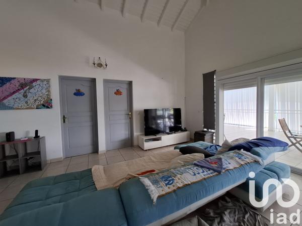 Maison à vendre 9 pièces 175 m² Sainte-Rose