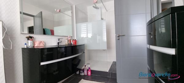 BELLE MAISON CONTEMPORAINE