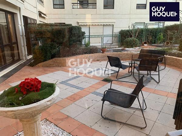 RARE :  A LOUER STUDIO MEUBLE RESIDENCE SECURISEE