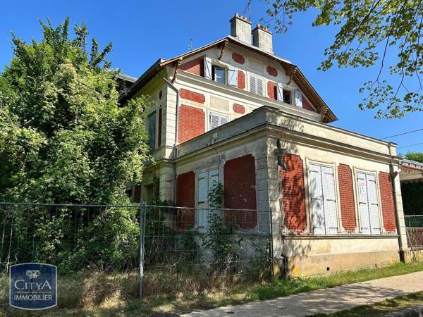 Local professionnel à vendre 250m²