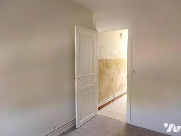 A VENDRE : ONNAING - CHARMANTE MAISON SEMI MITOYENNE