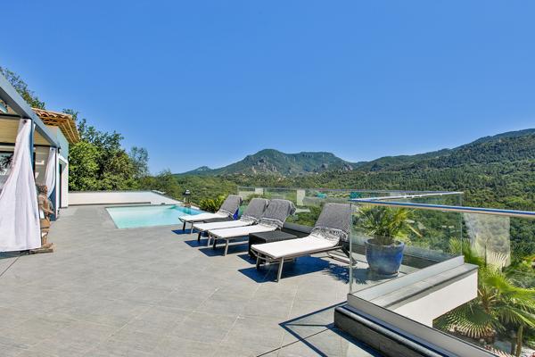 Maison 10 pièces - 300 m² Bien prestige