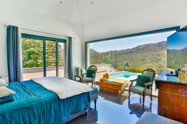 Maison 10 pièces - 300 m² Bien prestige